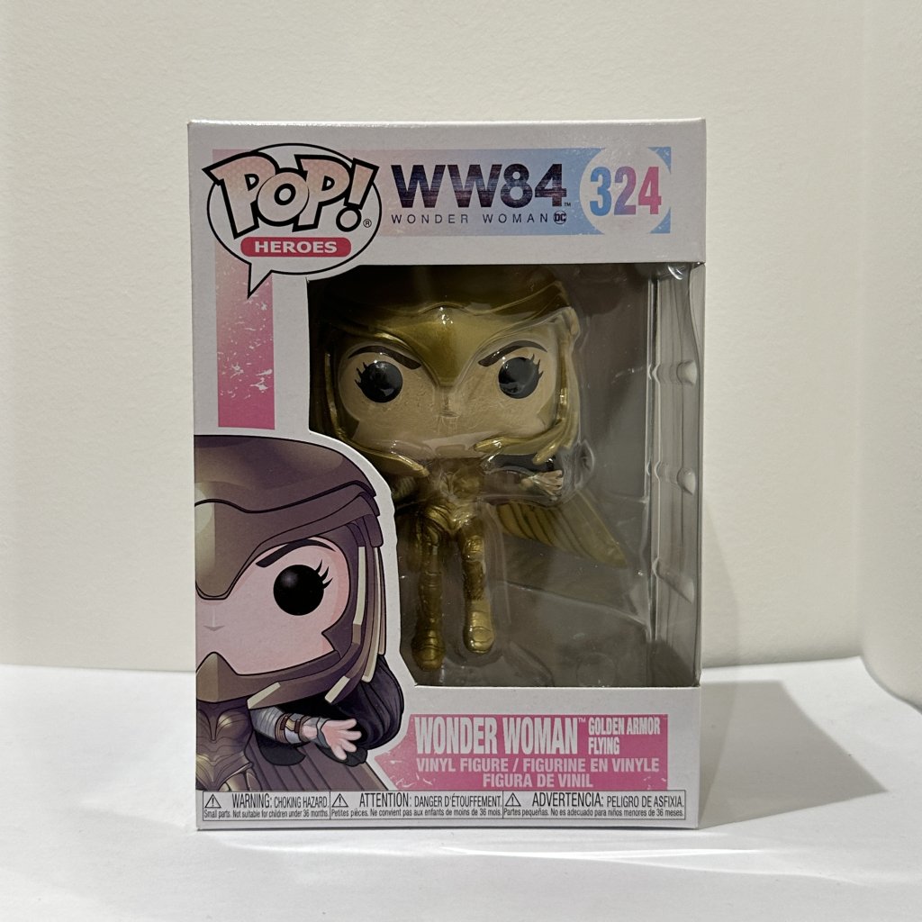 Wonder Woman Golden Armor Flying - Metallic